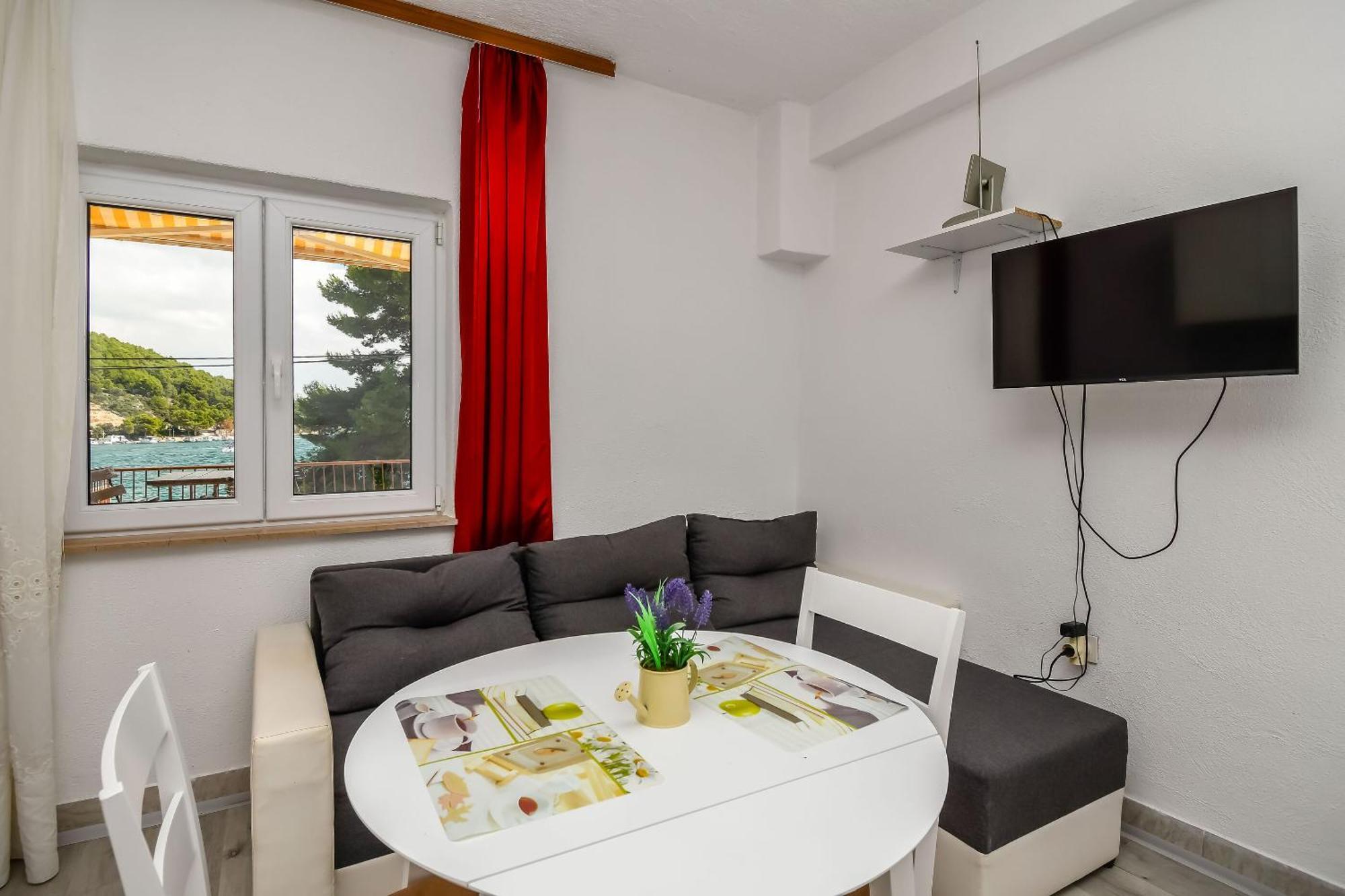 Apartments Martina マリナ エクステリア 写真